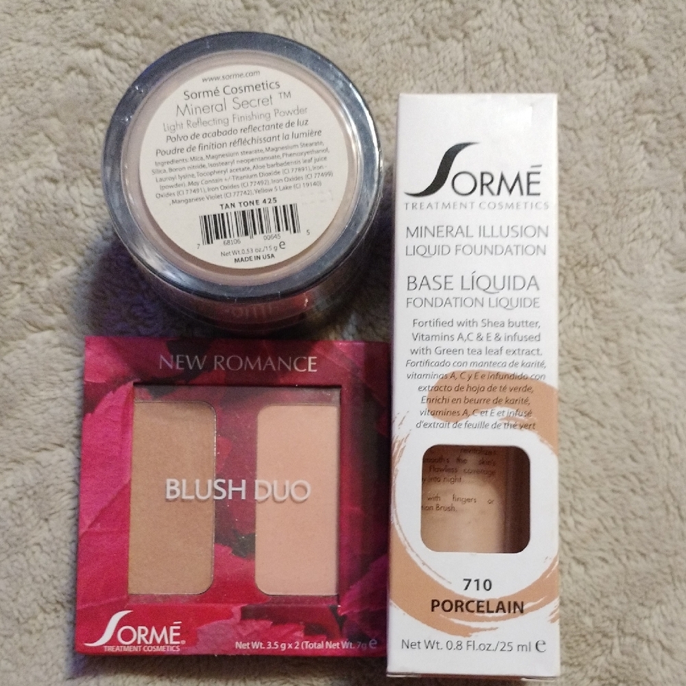 Sorme Cosmetics: Blush , Foundation & Finishing Powde Bundle - Tan and Porcelain